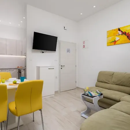 Lux Apartments Rijeka Exterior photo