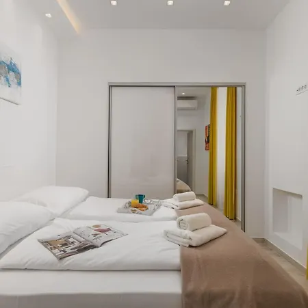Lux Apartments Rijeka Exterior photo