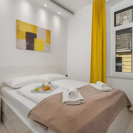 Lux Apartments Rijeka Exterior photo